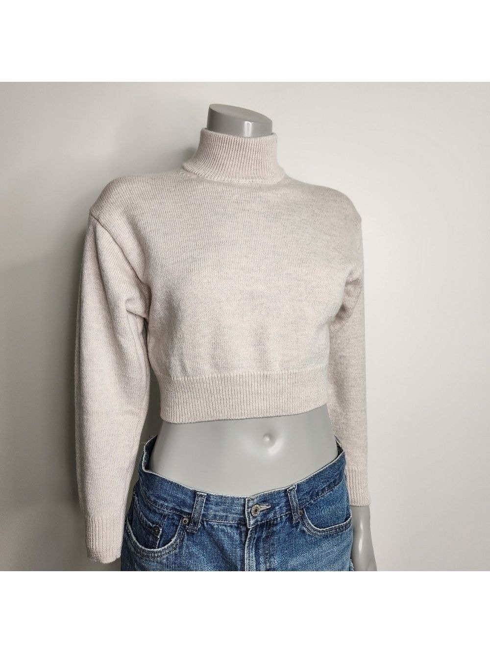 Aritzia X Wilfred Free Cream "Harper" Cropped Turtleneck Wool Sweater Size XXS - Picture 3 of 13